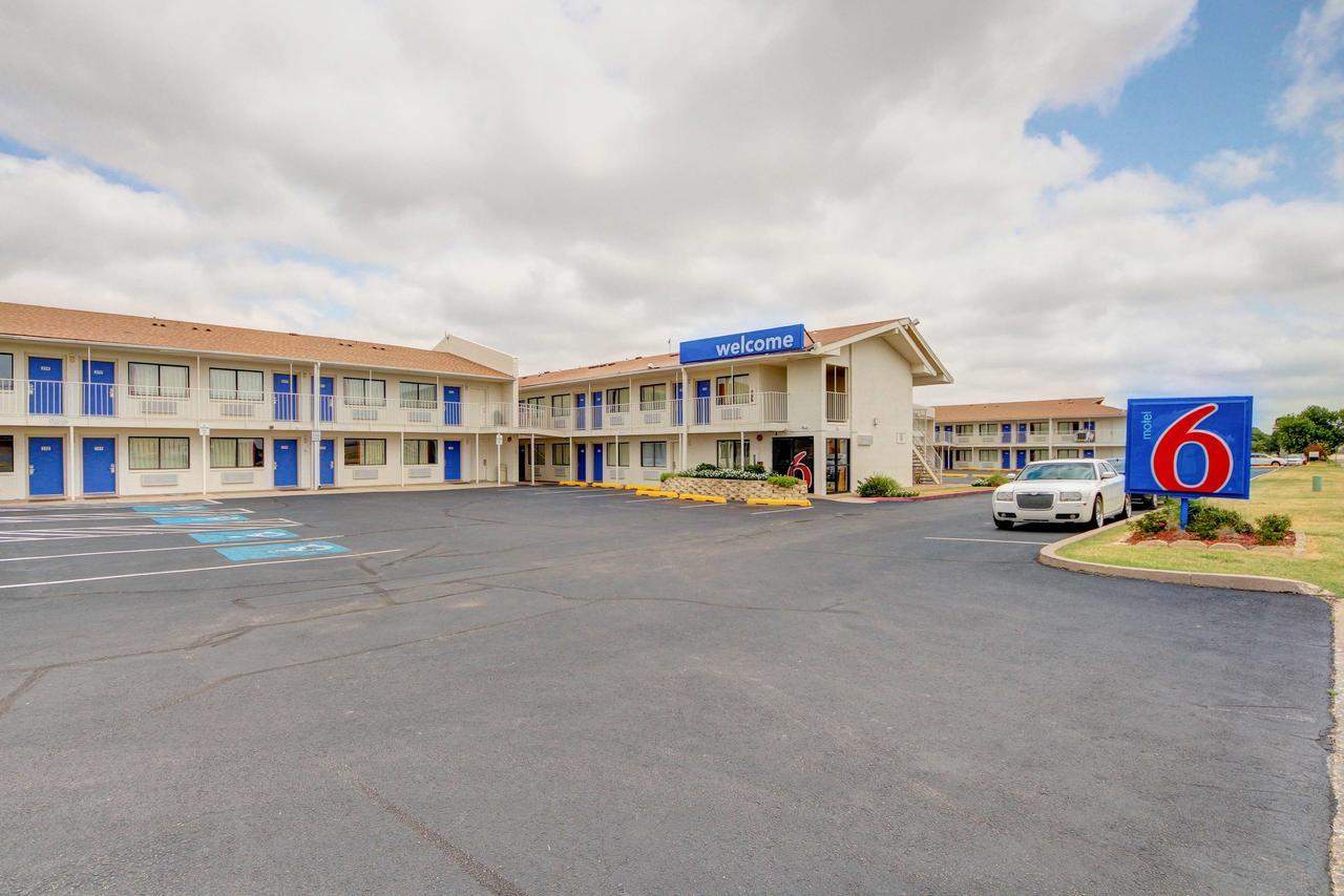 Motel 6 - Oklahoma City Airport Exterior foto